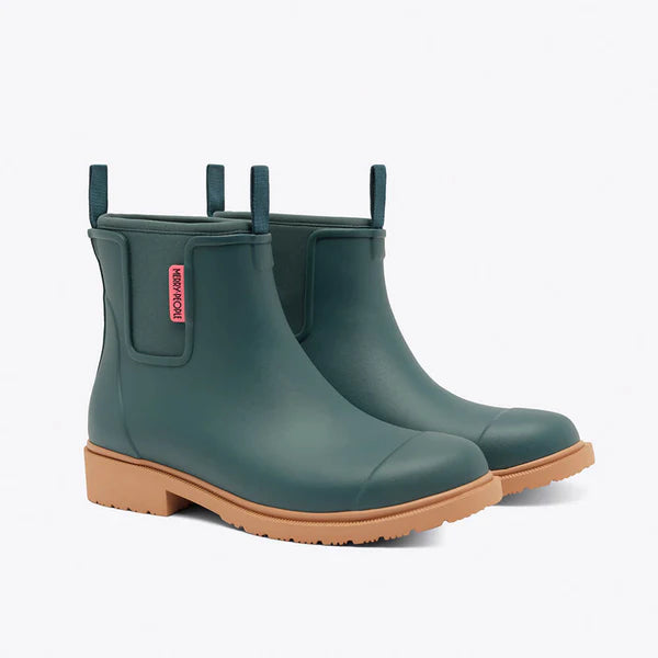 02_Bobbi_Website_Teal_Angle.webp