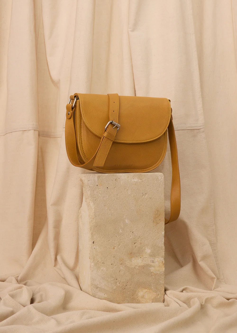 Nancybird Shell Bag in Tan
