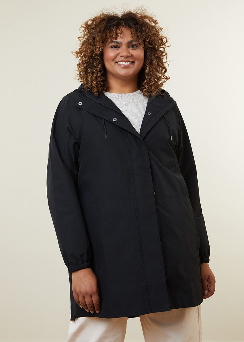 Refuge Waterproof Jacket- Black