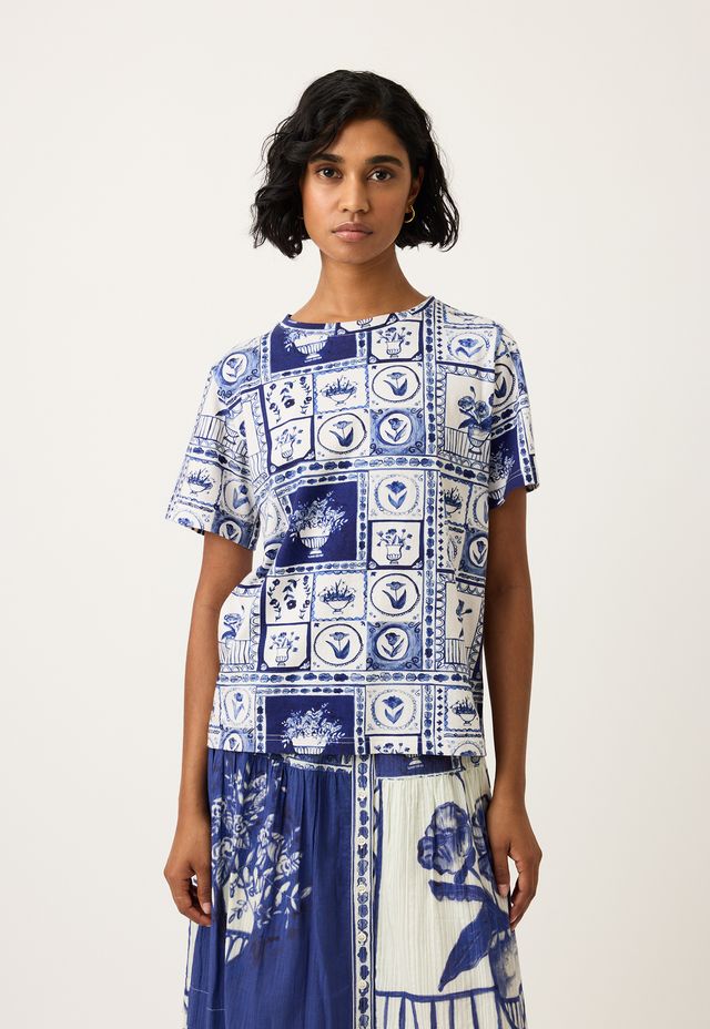 Nancybird Apollo Cotton Tee in Lyon Tile Print