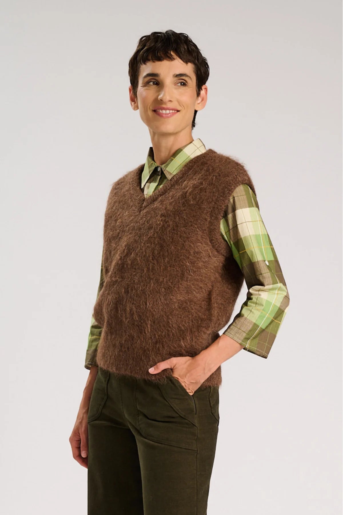 Aspen V- Neck Vest- Chocolate