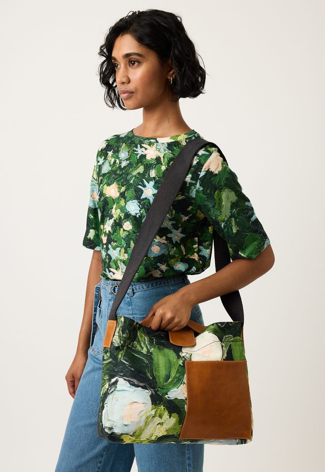 Nancybird Assemble Tote in Garden print