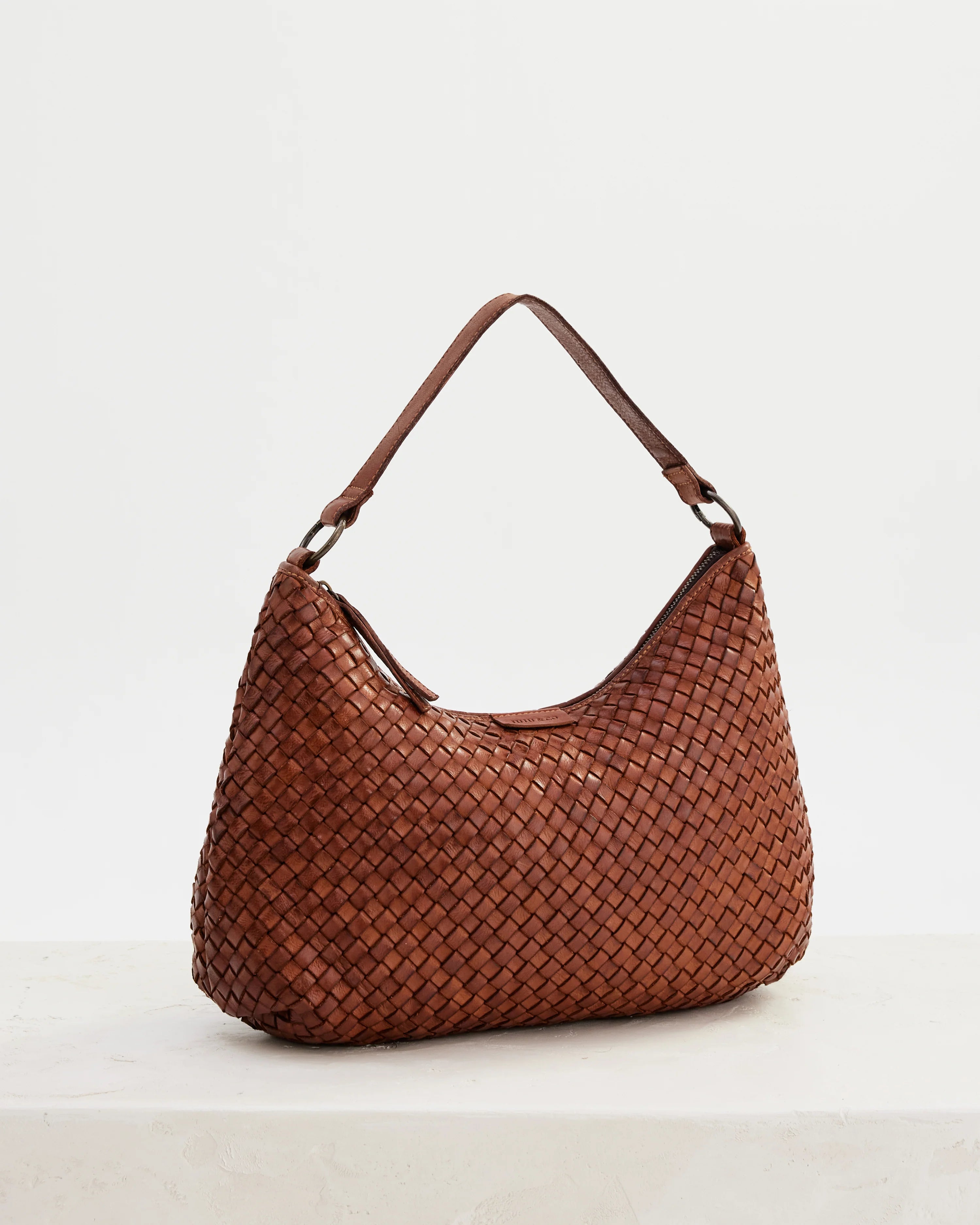 JUJU & CO Basque Slouchy Bag in Amber