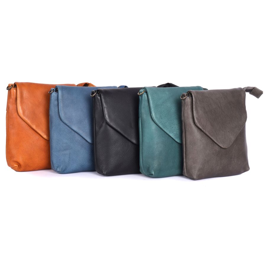 Rugged Hide Bexley Envelope Shoulder Bags