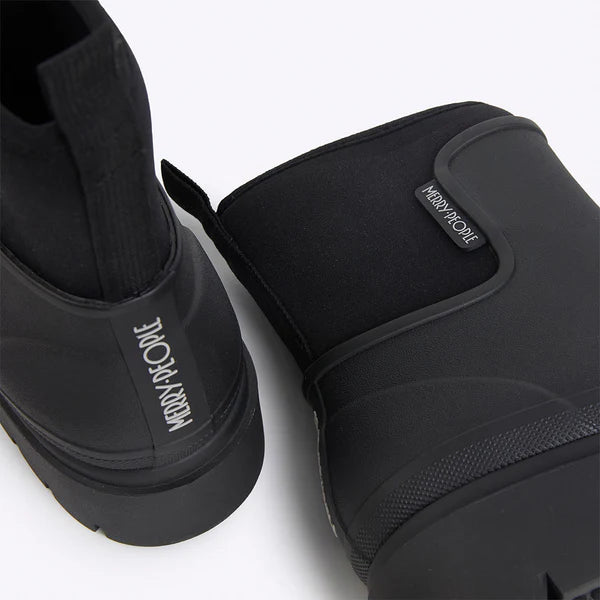 Tully Boot- Black & Black