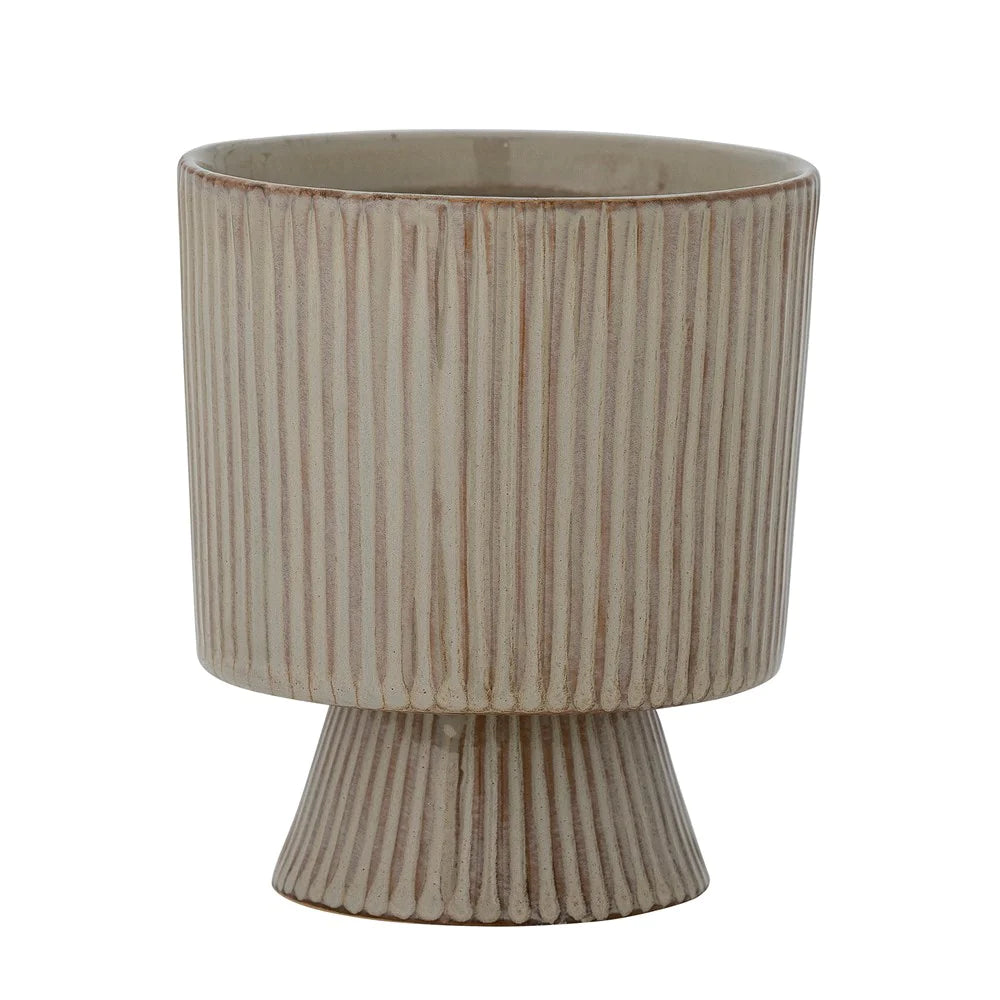 Bloomingville-AmelPlanter.webp