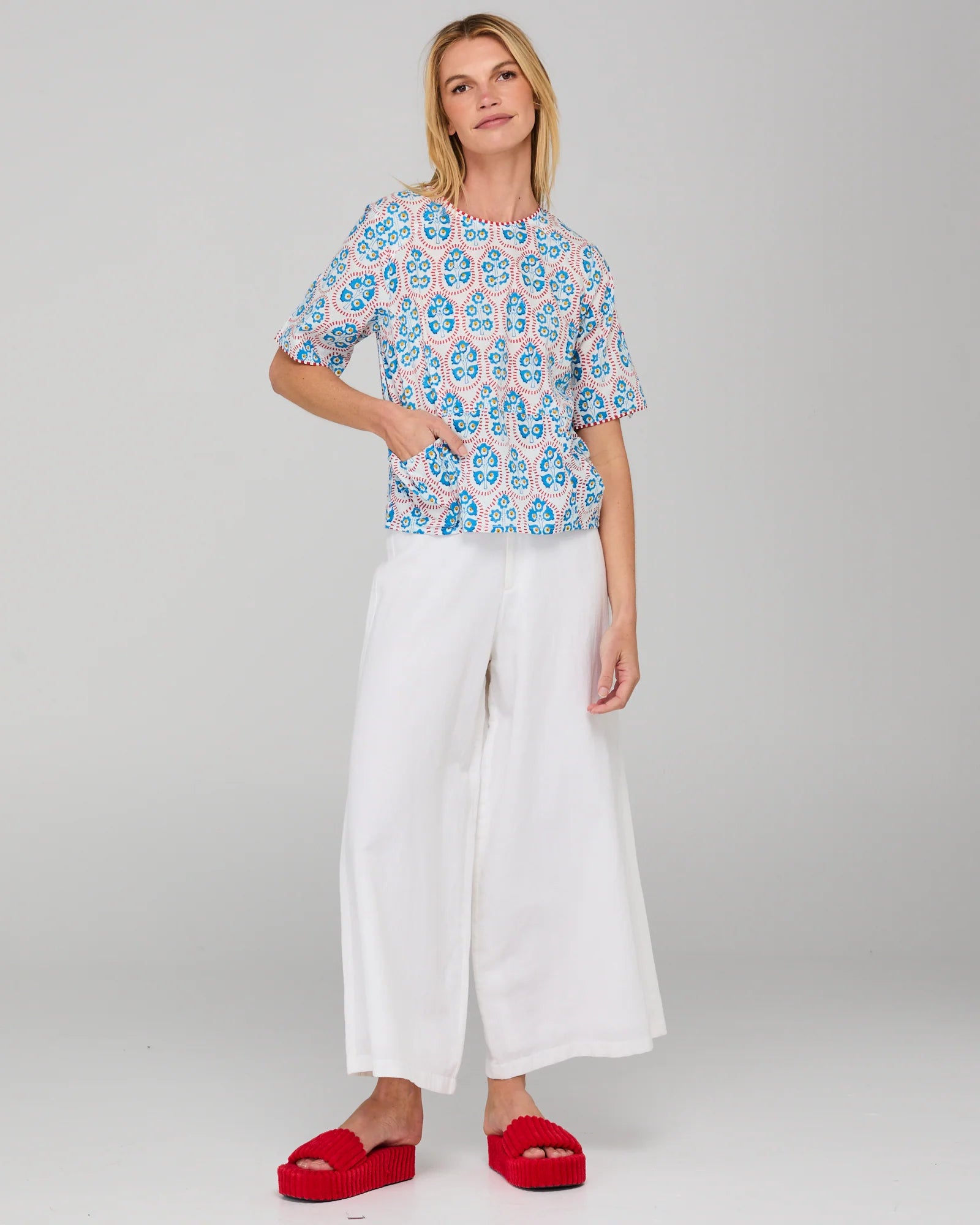 Boom Shankar Guru Top Emilia White