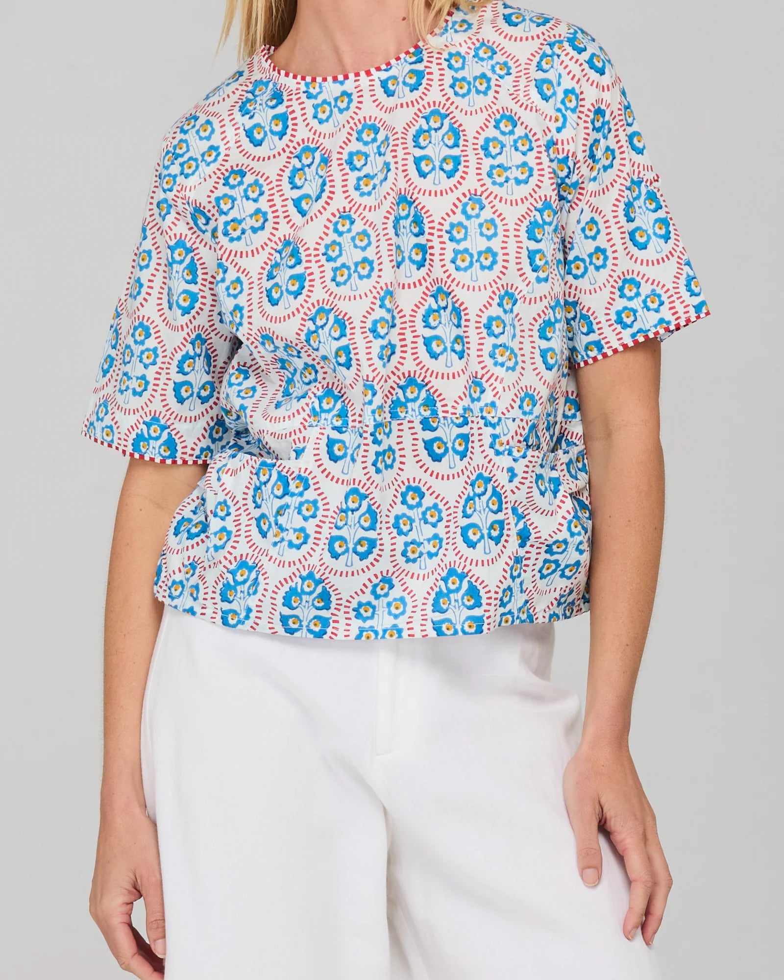 Guru Top- Emilia White