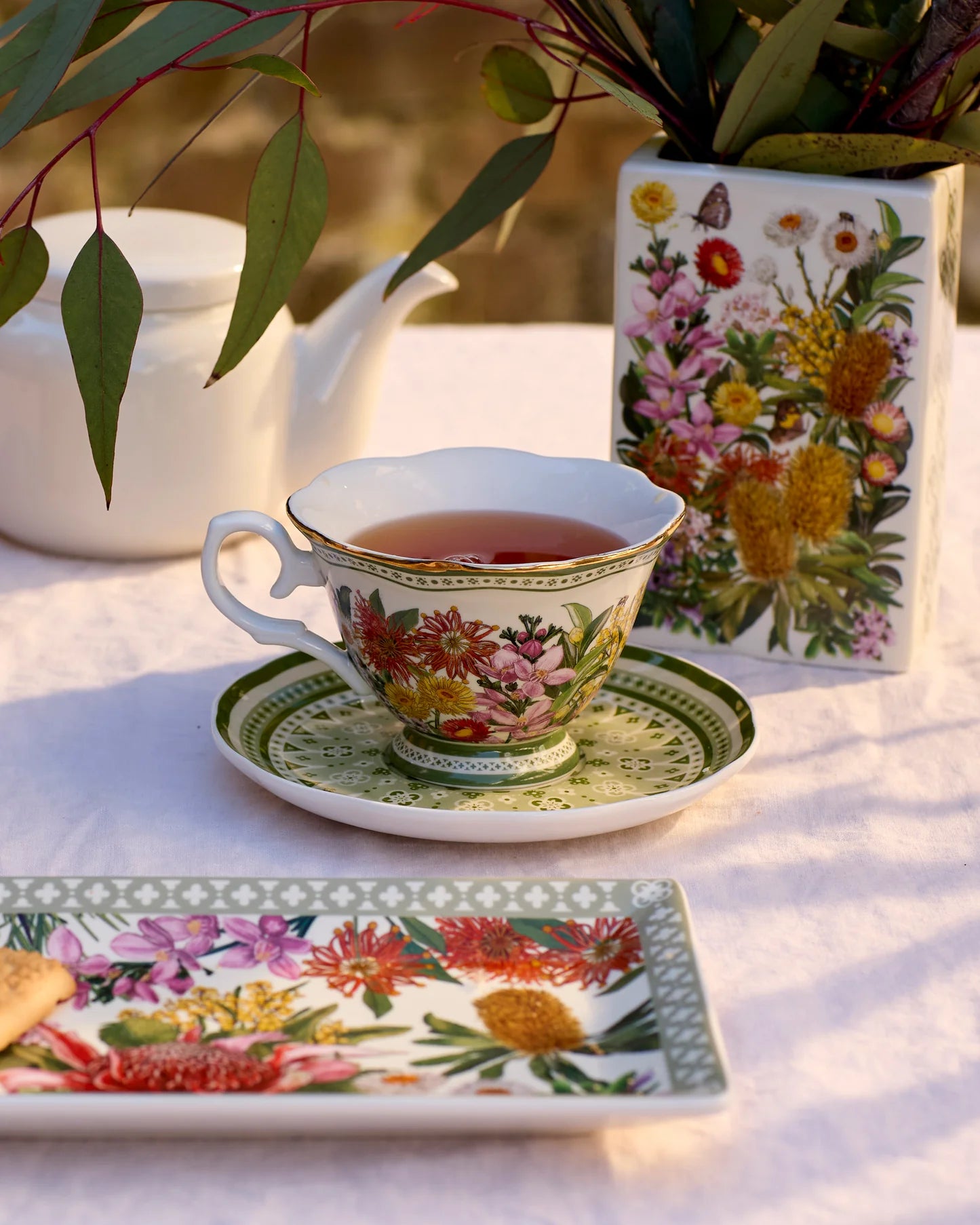 Large Ceramic Tray- Botanical Blooms