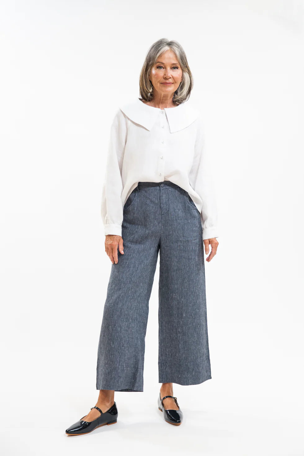 Eva's Sunday Bowie Pant in Navy Pinstripe Linen