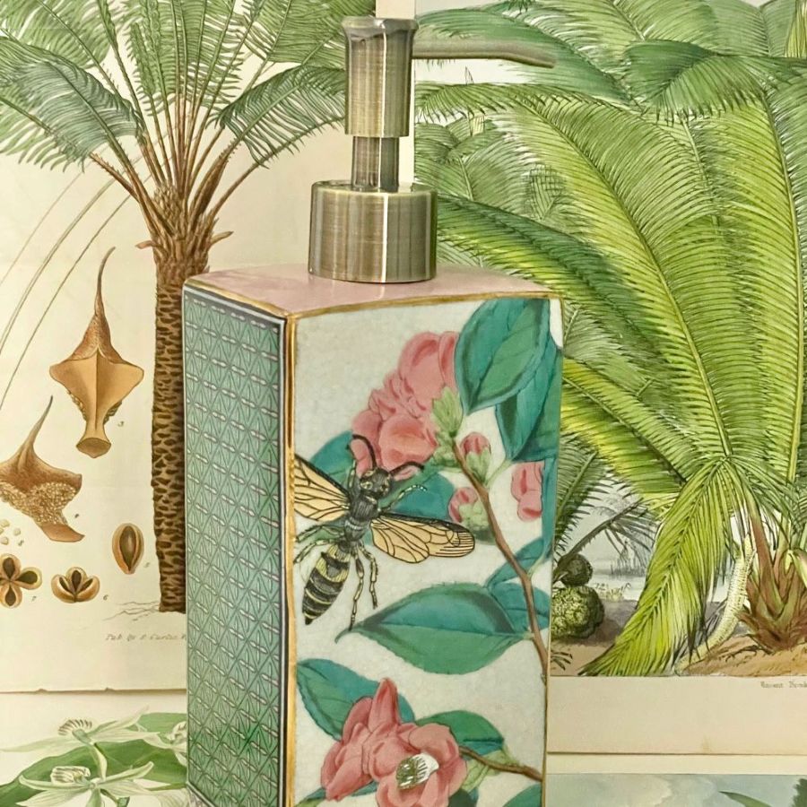 Imperio Savon Dispenser- Camellia