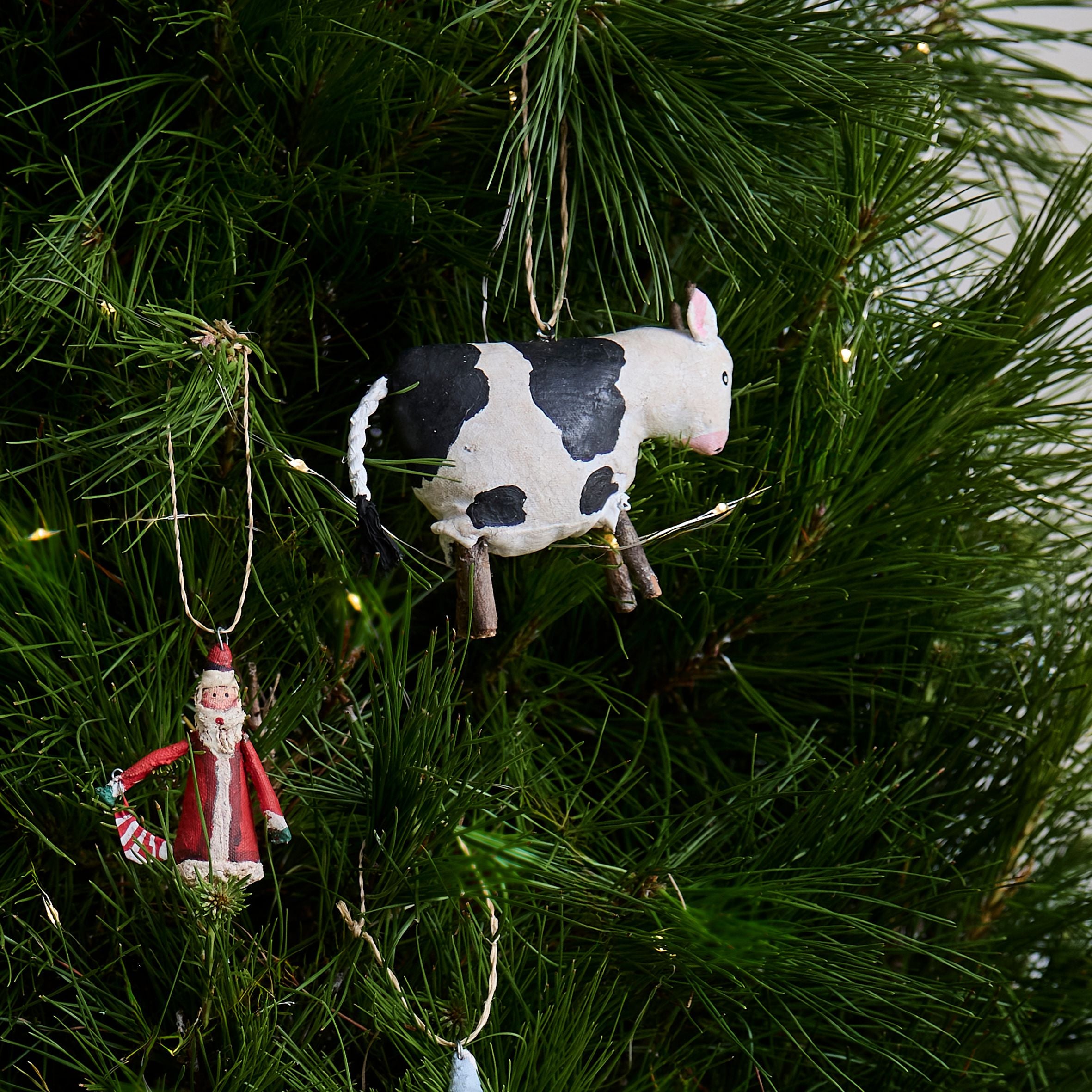 CanvasCowDecoration.jpg
