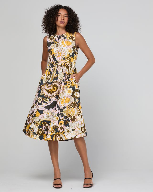 Carmen Dress- Thema