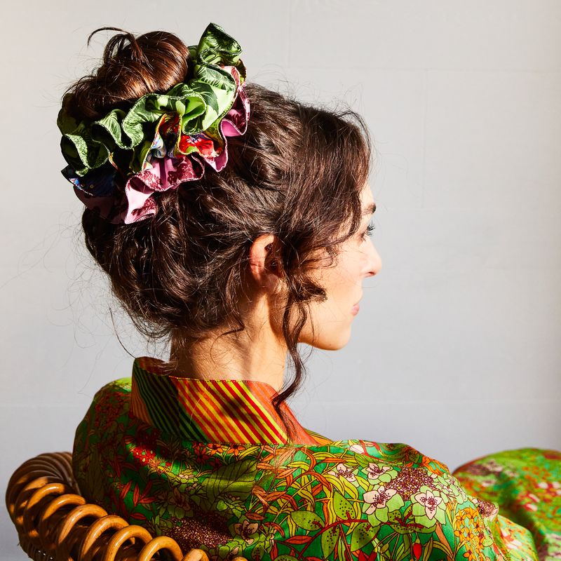 Delphoinesilkscrunchies.jpg