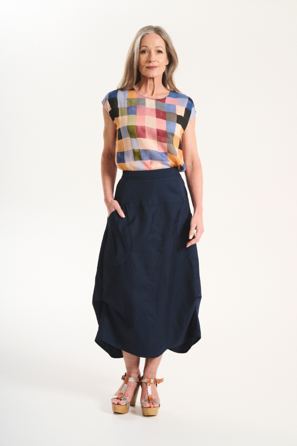 Olga de Polga Milwaukee Sway Skirt in Navy Linen/Viscose