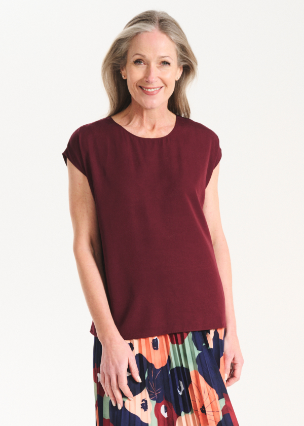 Olga de Polga Helena Tee in Claret