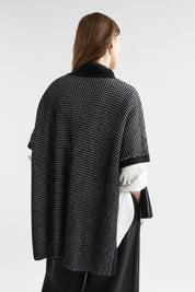 Cheil Poncho- Black & White