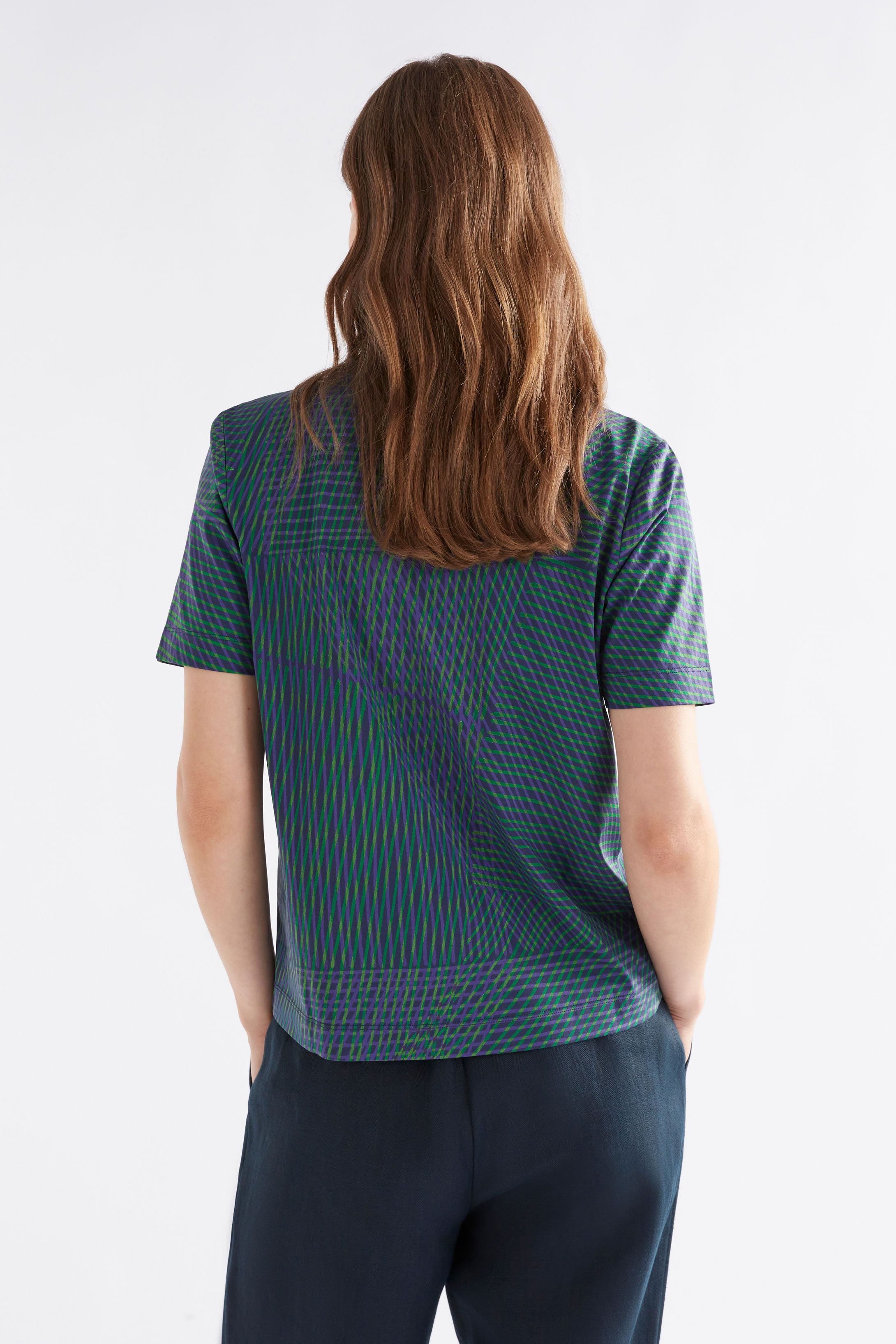 Hanen Tshirt- Lineal Print