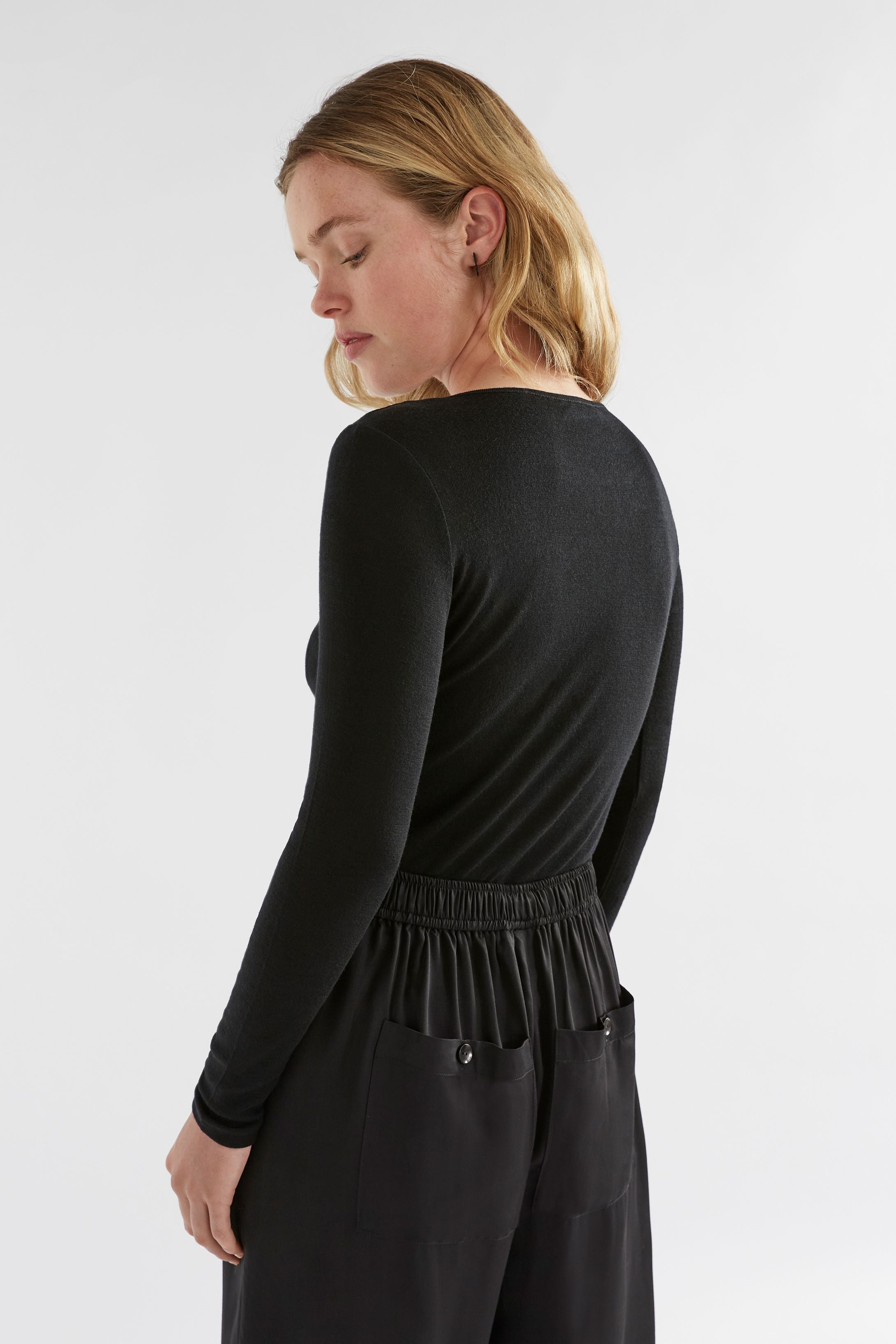 Merino Wool Long Sleeve Top- Black