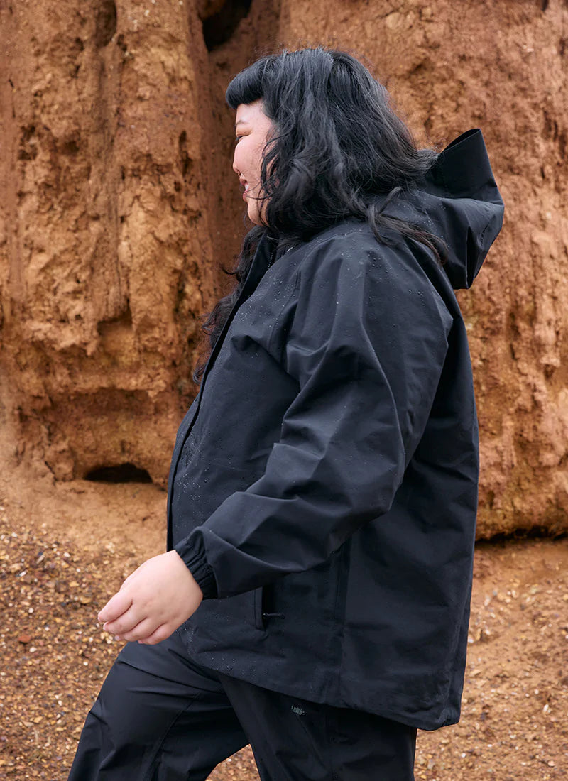Elements Waterproof Jacket- Black