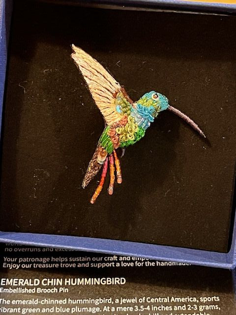 Emerald Chin Hummingbird Brooch