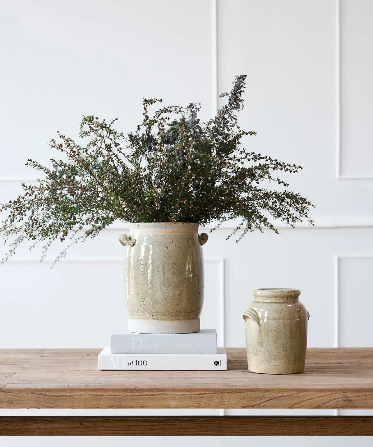 French Country Collections Almada Urn