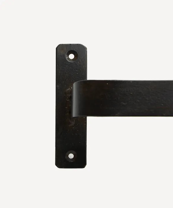 FrenchCountry-ChunkyIronRail-Detail.webp