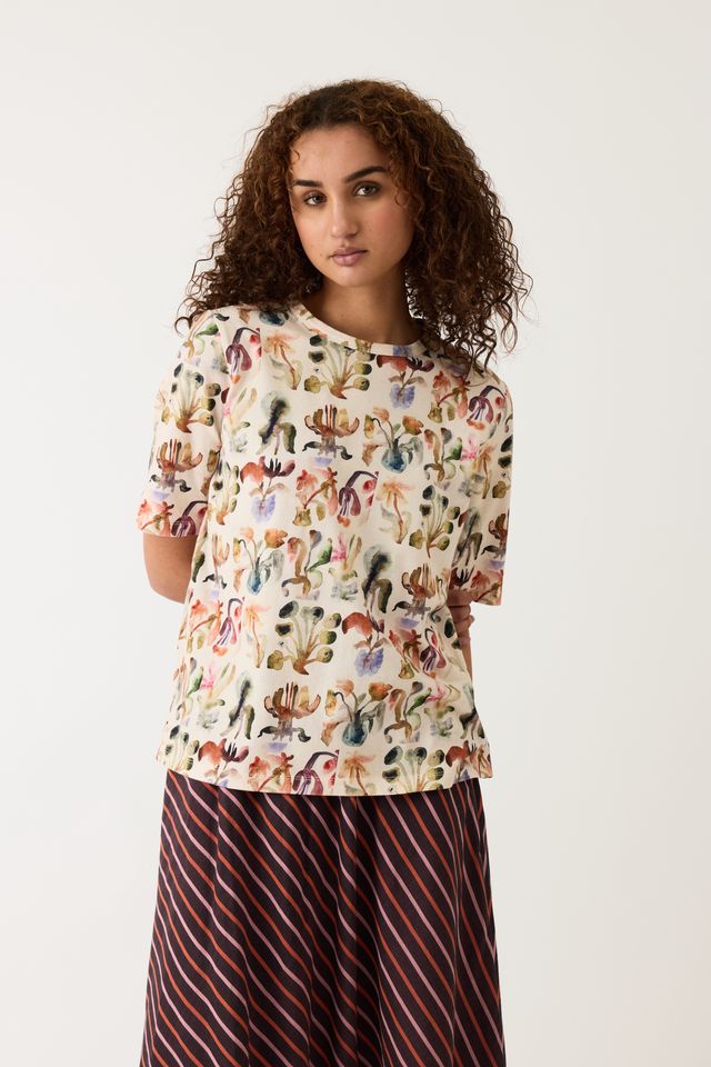 Grace Tee- Warm Watercolor