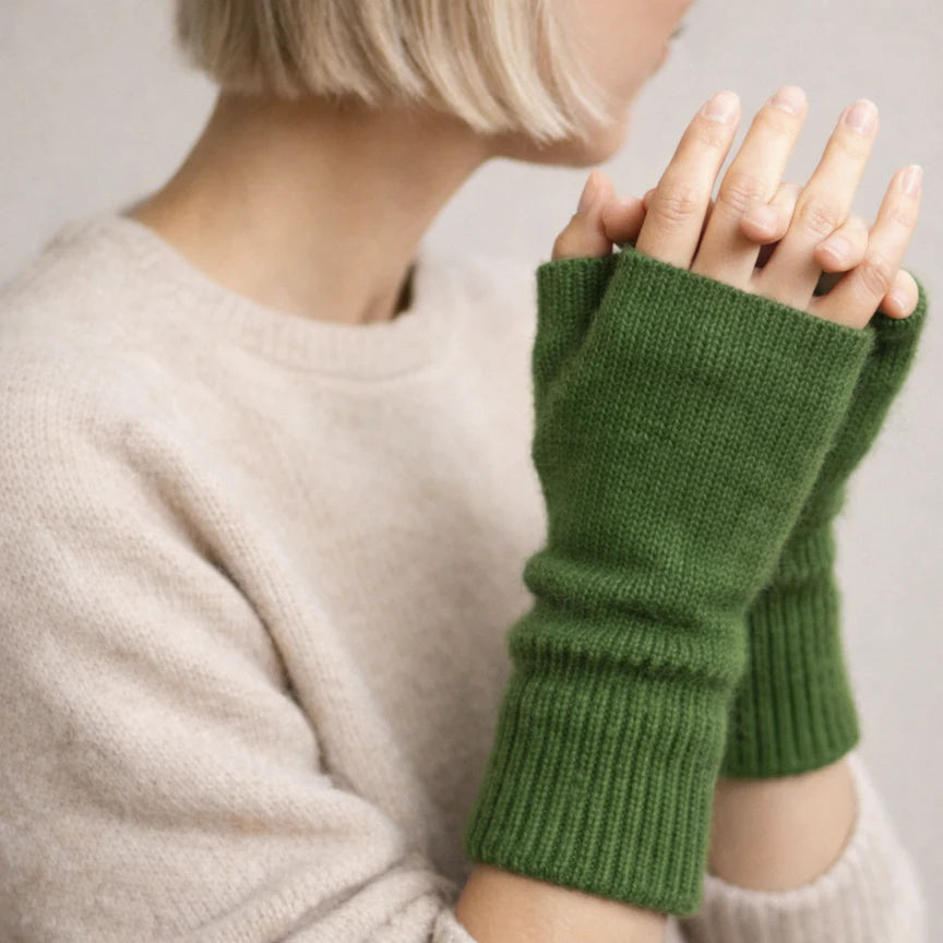 Julia Mittens- Cashmere Blend