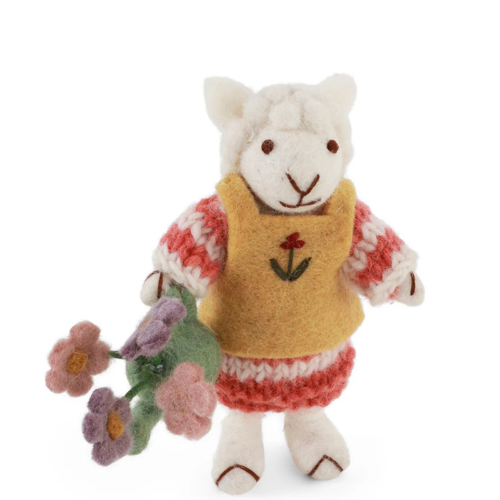 Gry & Sif Girl Sheep with Watering Can Small