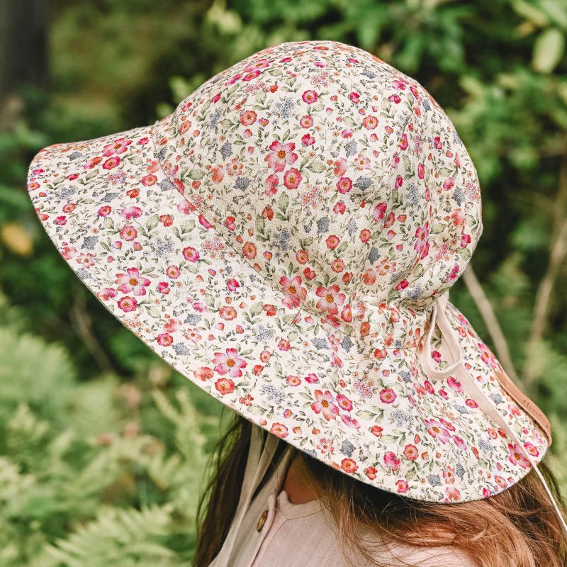 'Wanderer' Reversible Panelled Bucket Hat- Francesca