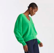 Brodie ailey V Neck Cashmere Sweater in Spring Green