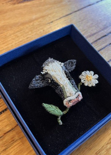HappyCowBrooch.jpg