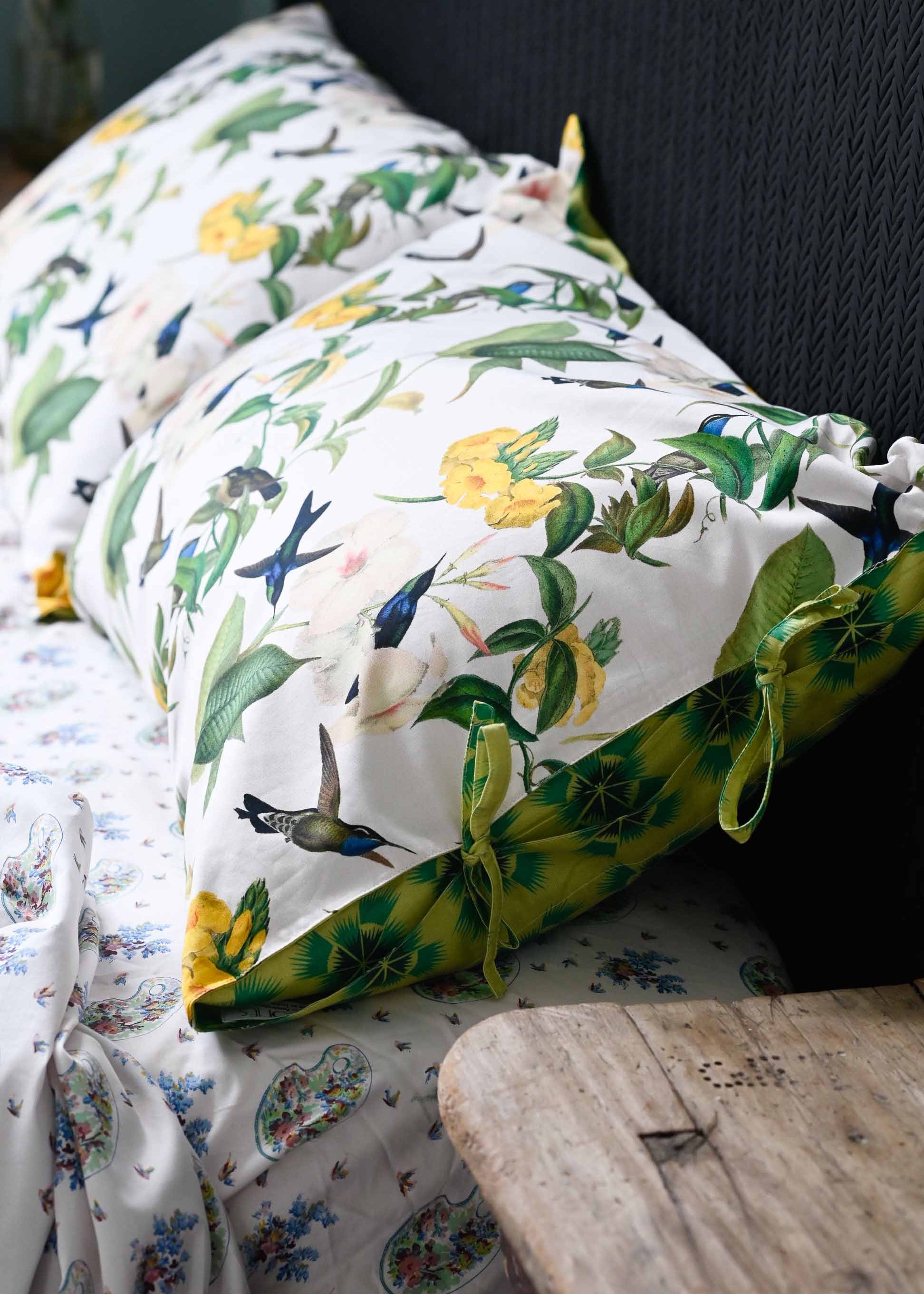 HummingbirdPillowcaseSet_DSC4347_1944x2916_dc683a68-eadd-419c-b9c1-84d382bbb557.jpg