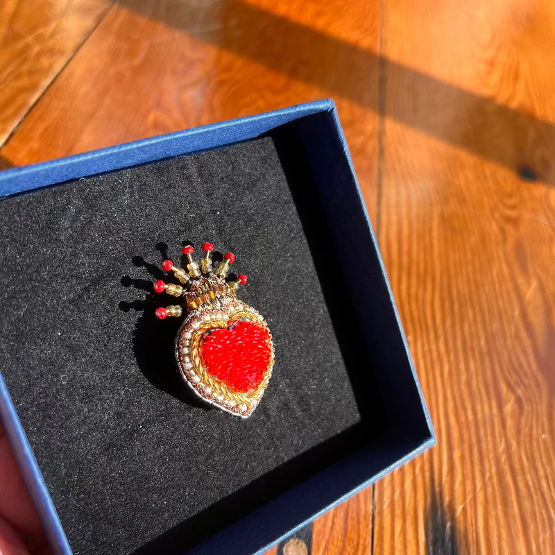 Queen of Hearts Brooch