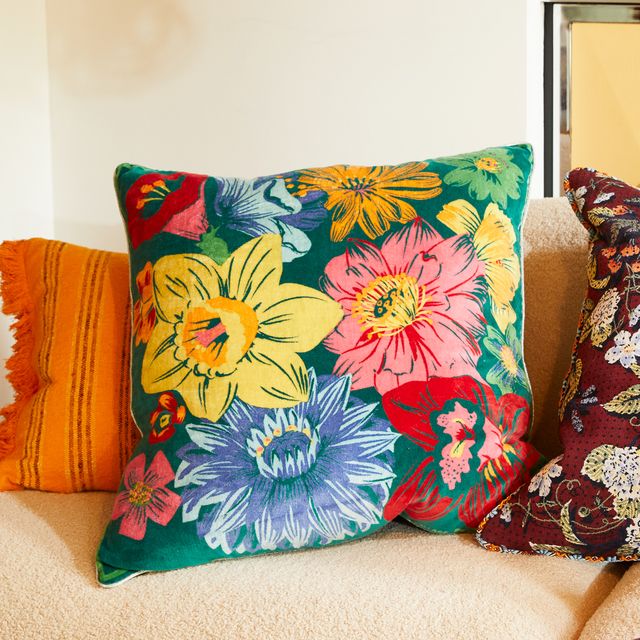 InesVelvetCushion-SagexClare.jpg