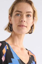Innfellt Square Hoop Earring