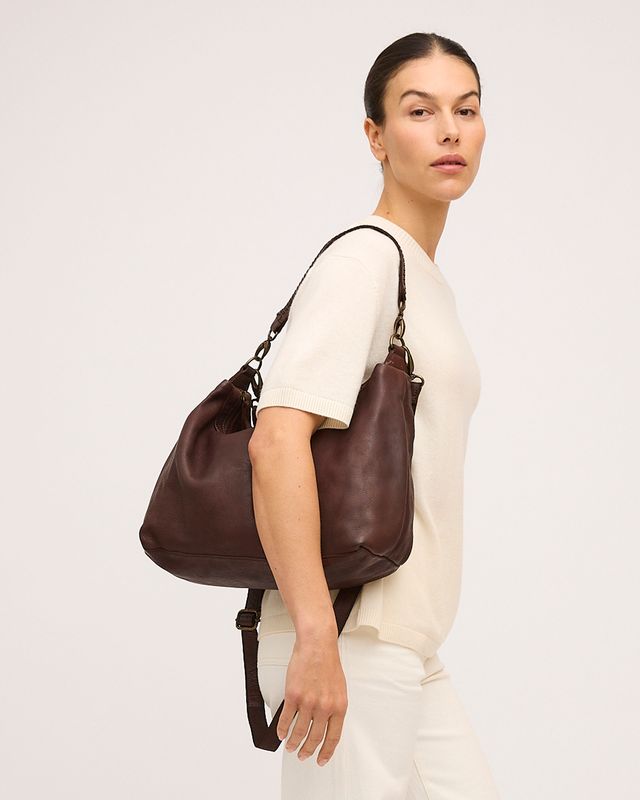 Juju & Co Signature Slouchy Bag in Chocolate Leather