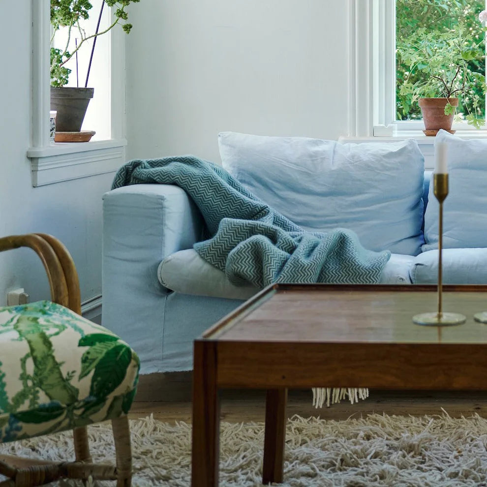 Sorbet Wool Blanket- Silky Blue