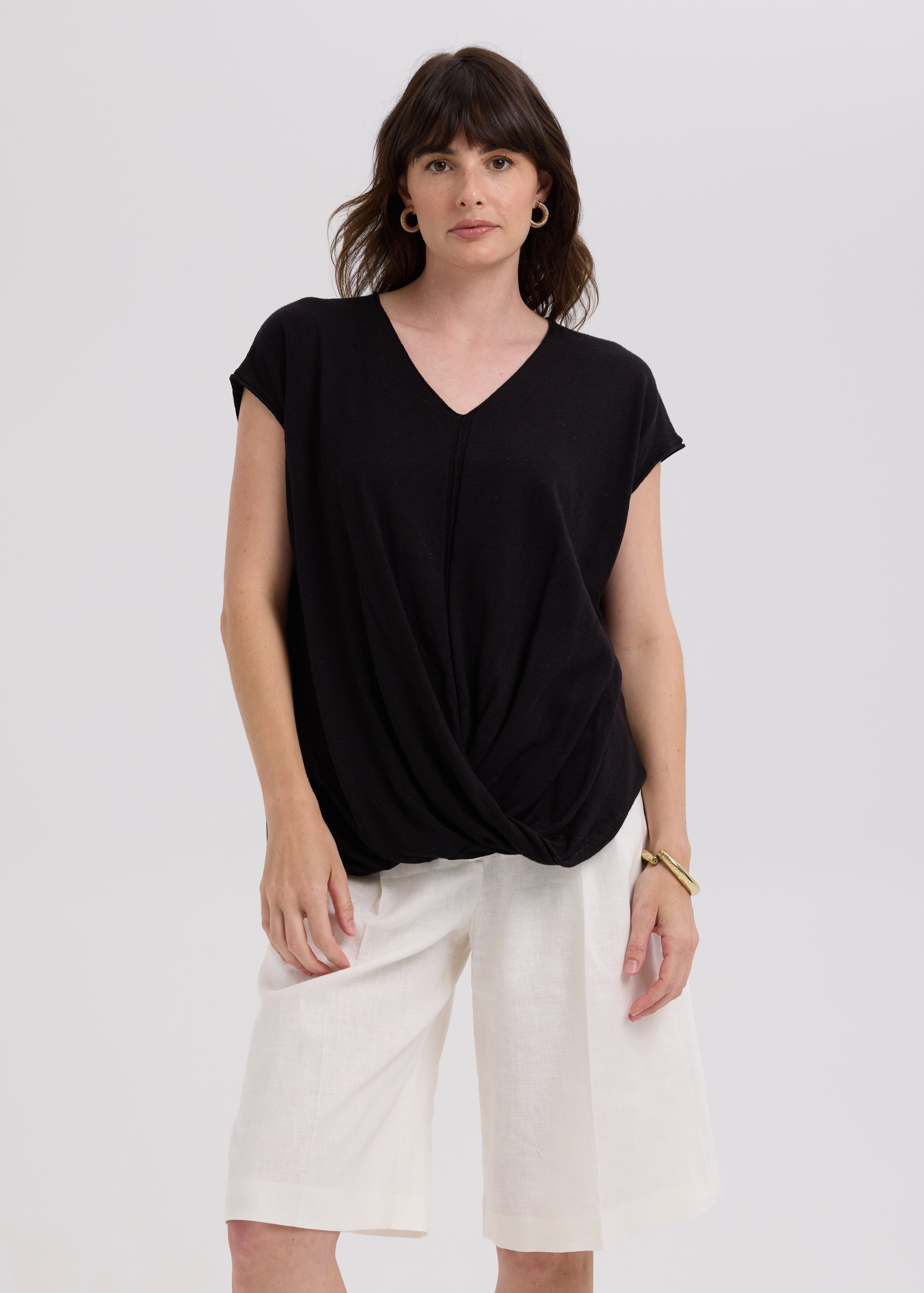 LD & Co Linen Drape Top in Black