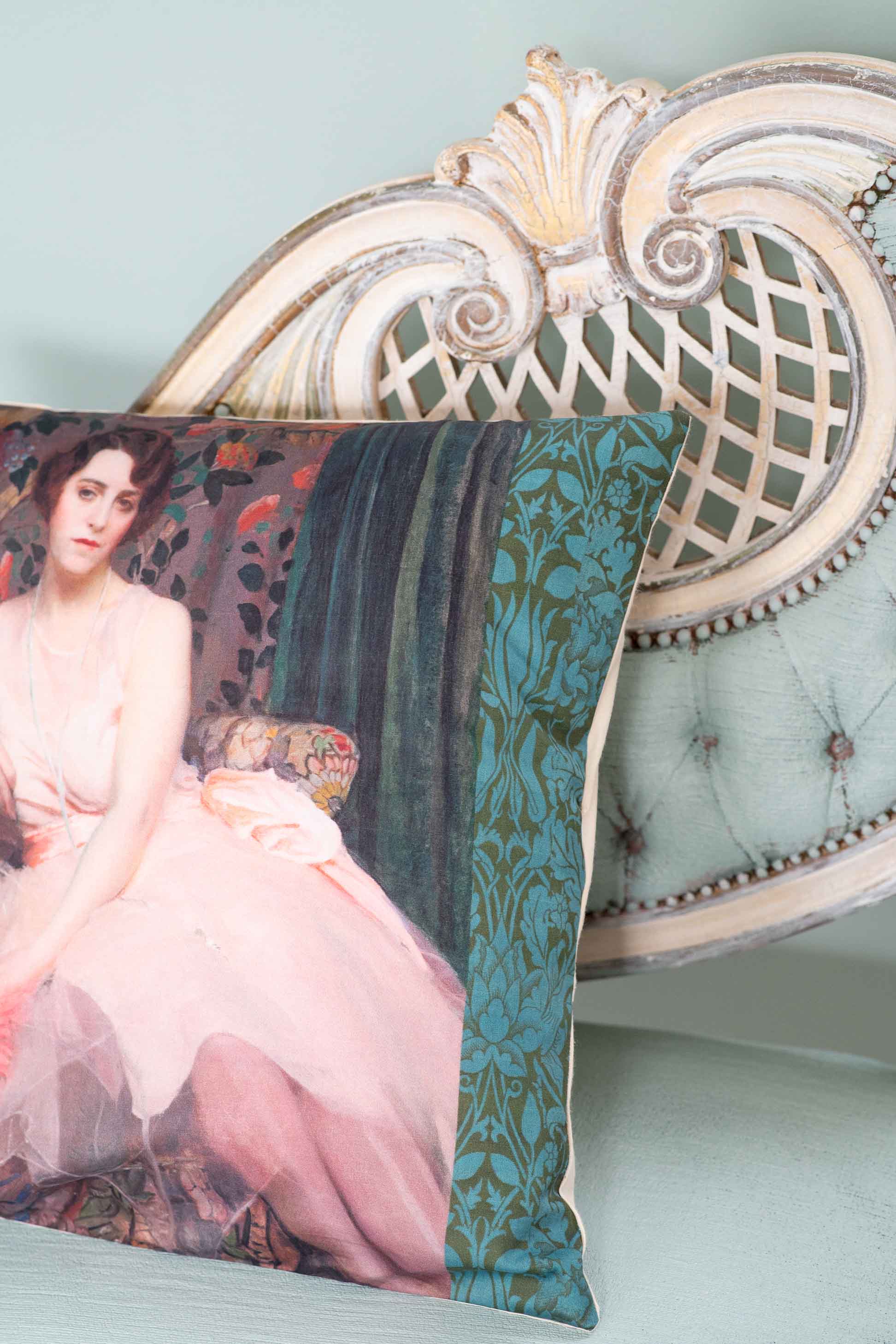 'Dorothy' Cushion