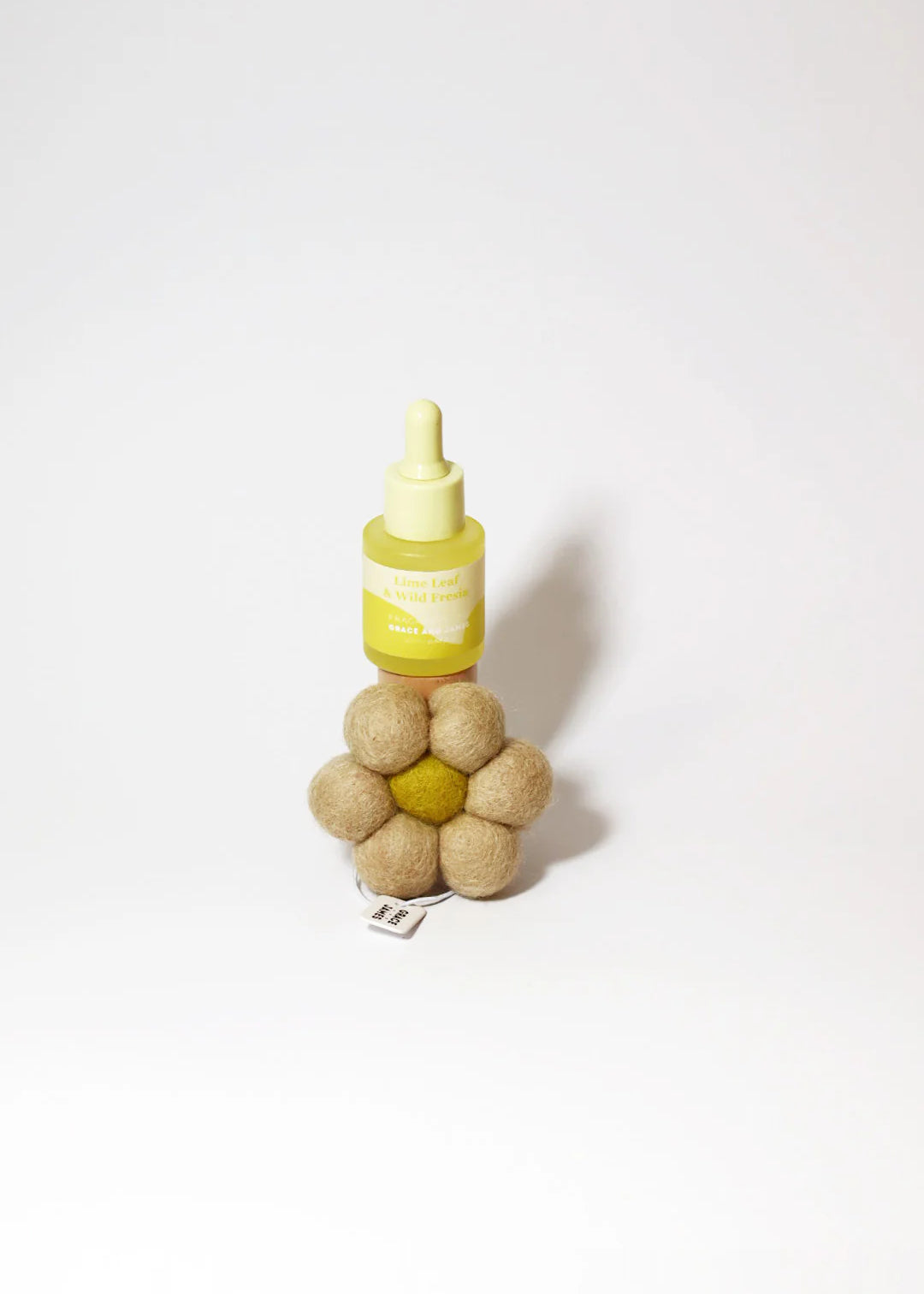 Lime-_-Fresia_1080x1620_64ecee8c-298d-4872-ad86-c5afa58e4ab3.webp