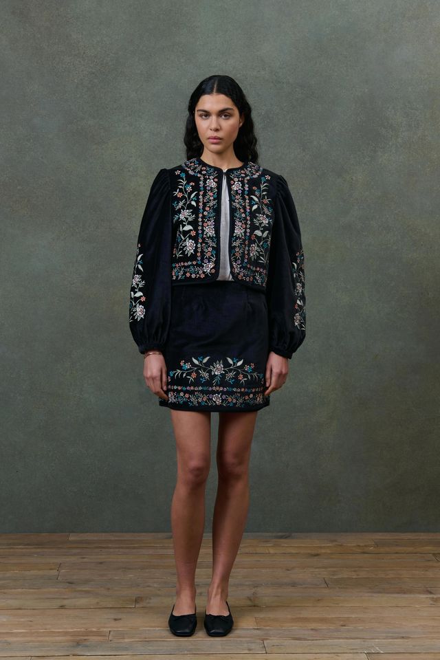 Duras Velvet Jacket- Black