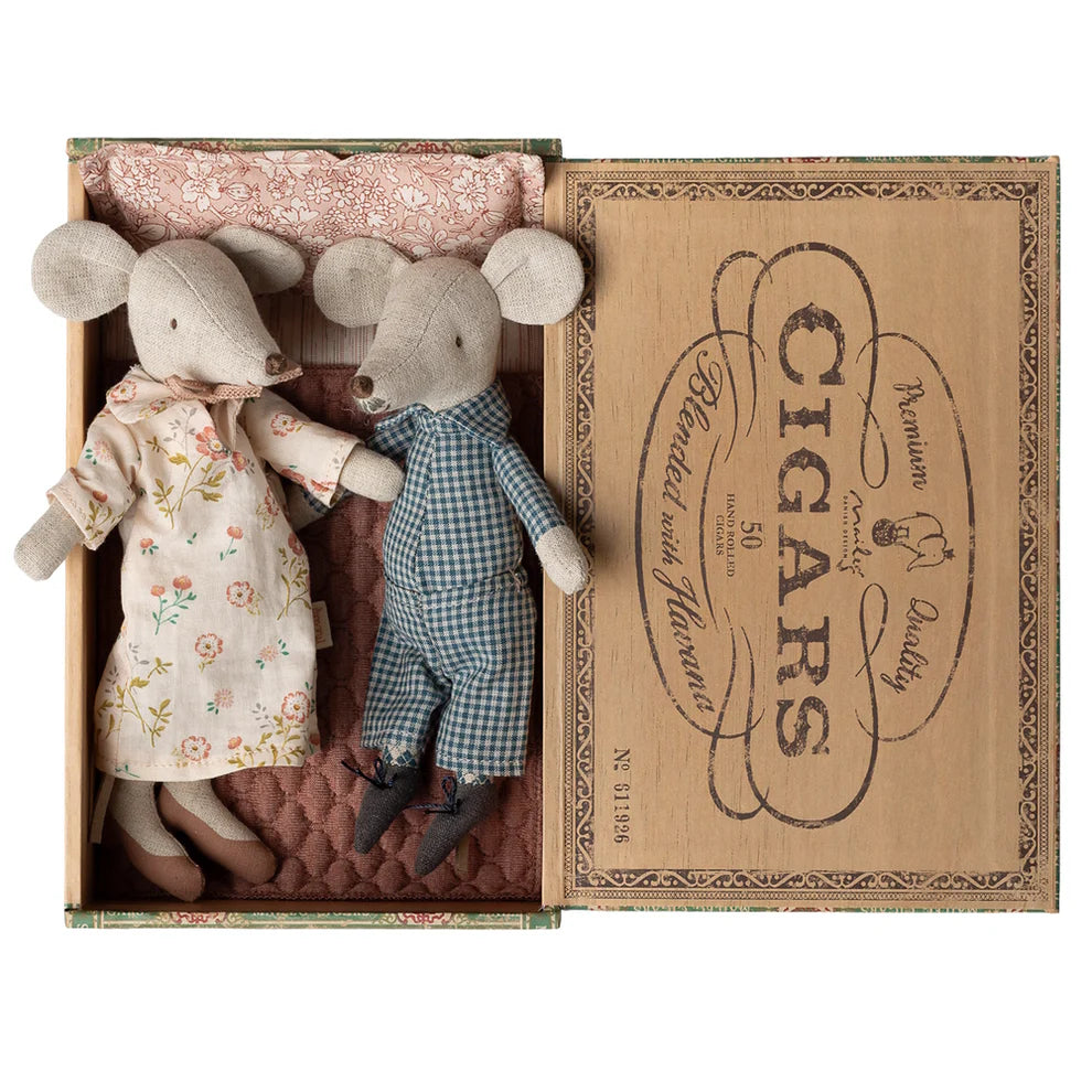 Maileg Grandma & Grandpa Mice in Cigar Box