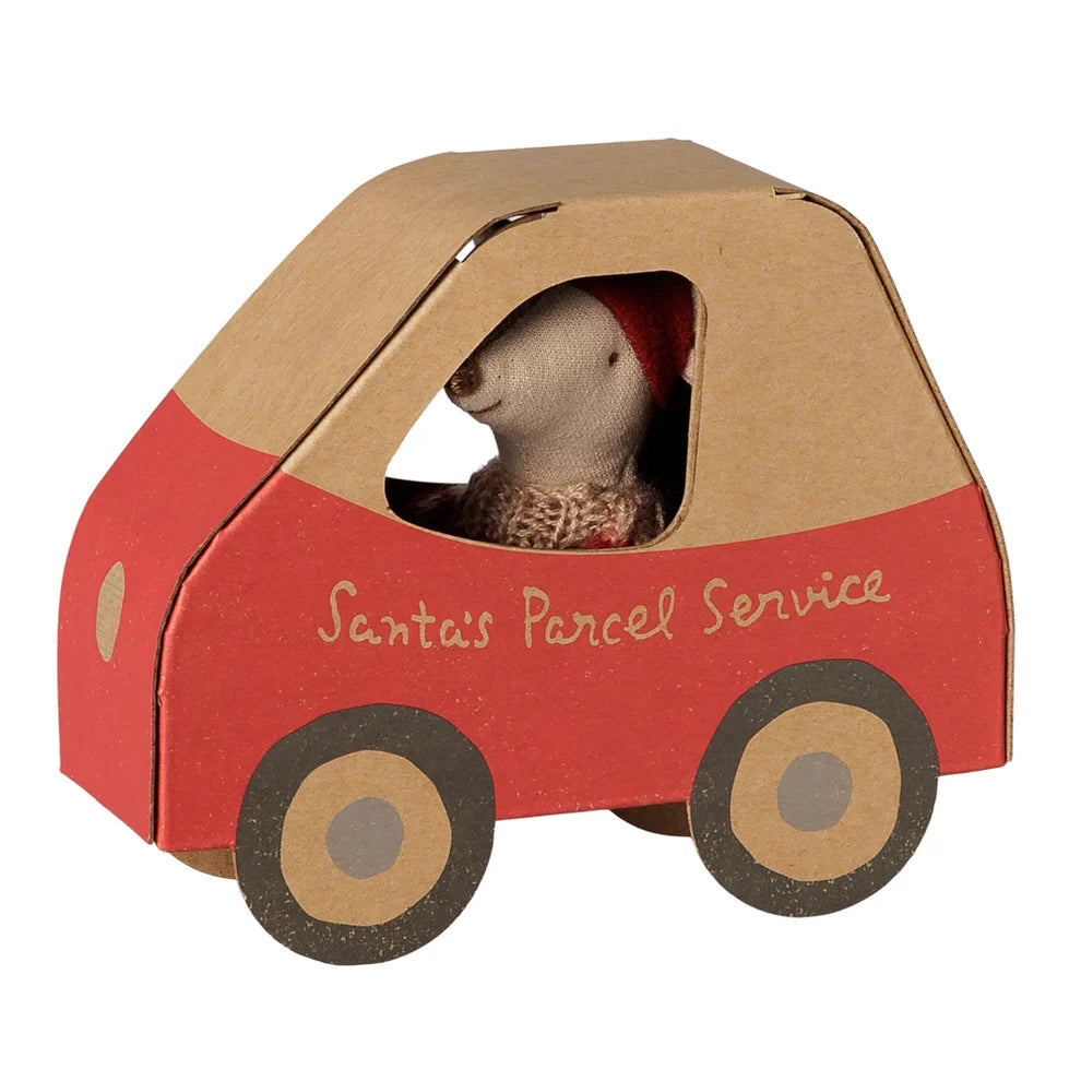 Maileg_Christmas_Mouse_Little_Sister_in_Car_Box_1.webp