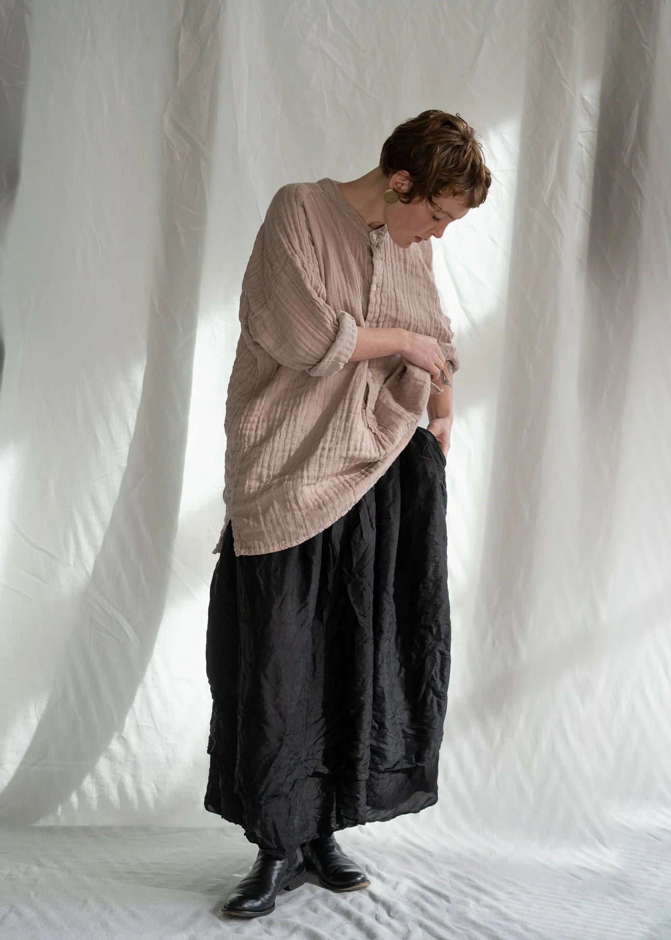 MettaMelbourne-AmyDoubleLayerSilkSkirt-Black.webp