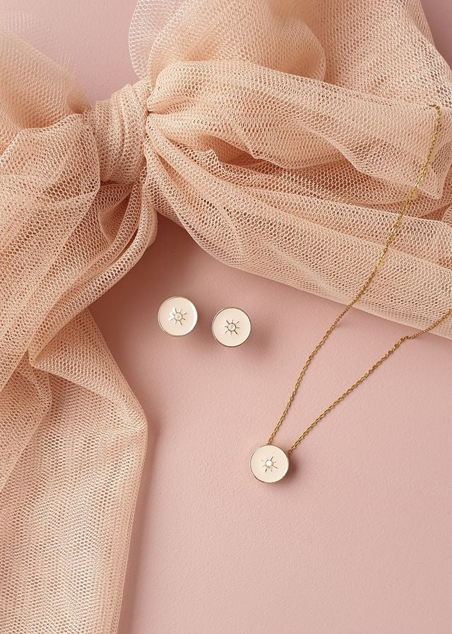 Middle Child Mim Enamel Studs in Macadamia