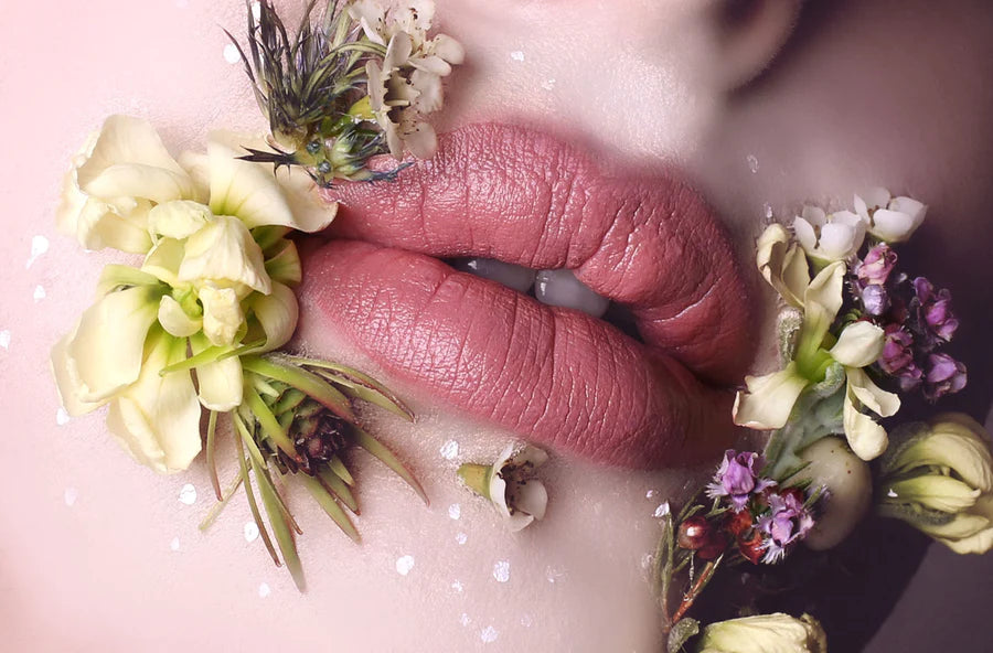 Suzy Lipstick- Satin