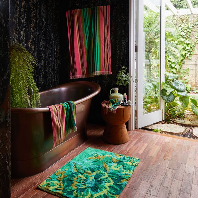 Nicolette Hand Towel- Juniper