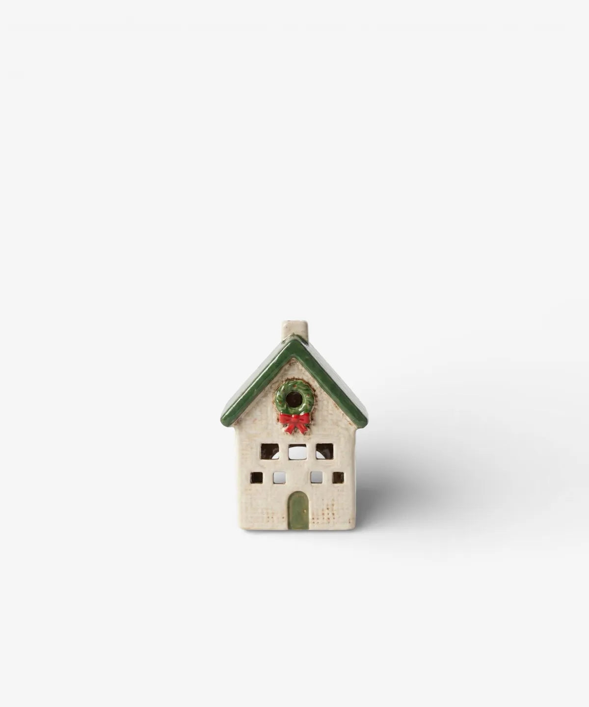 Nordgard Cottage w Bow Wreath